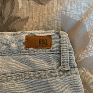 light wash boyfriend jeans